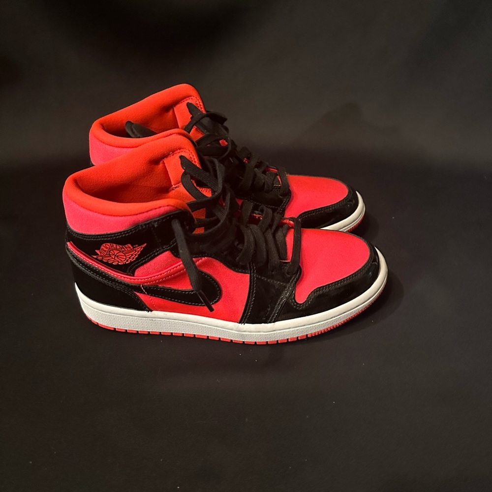Nike shoes no box